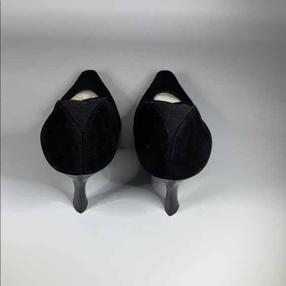 Donald J. Pliner black suede heels, US 7 1/2 - Picture 6 of 6